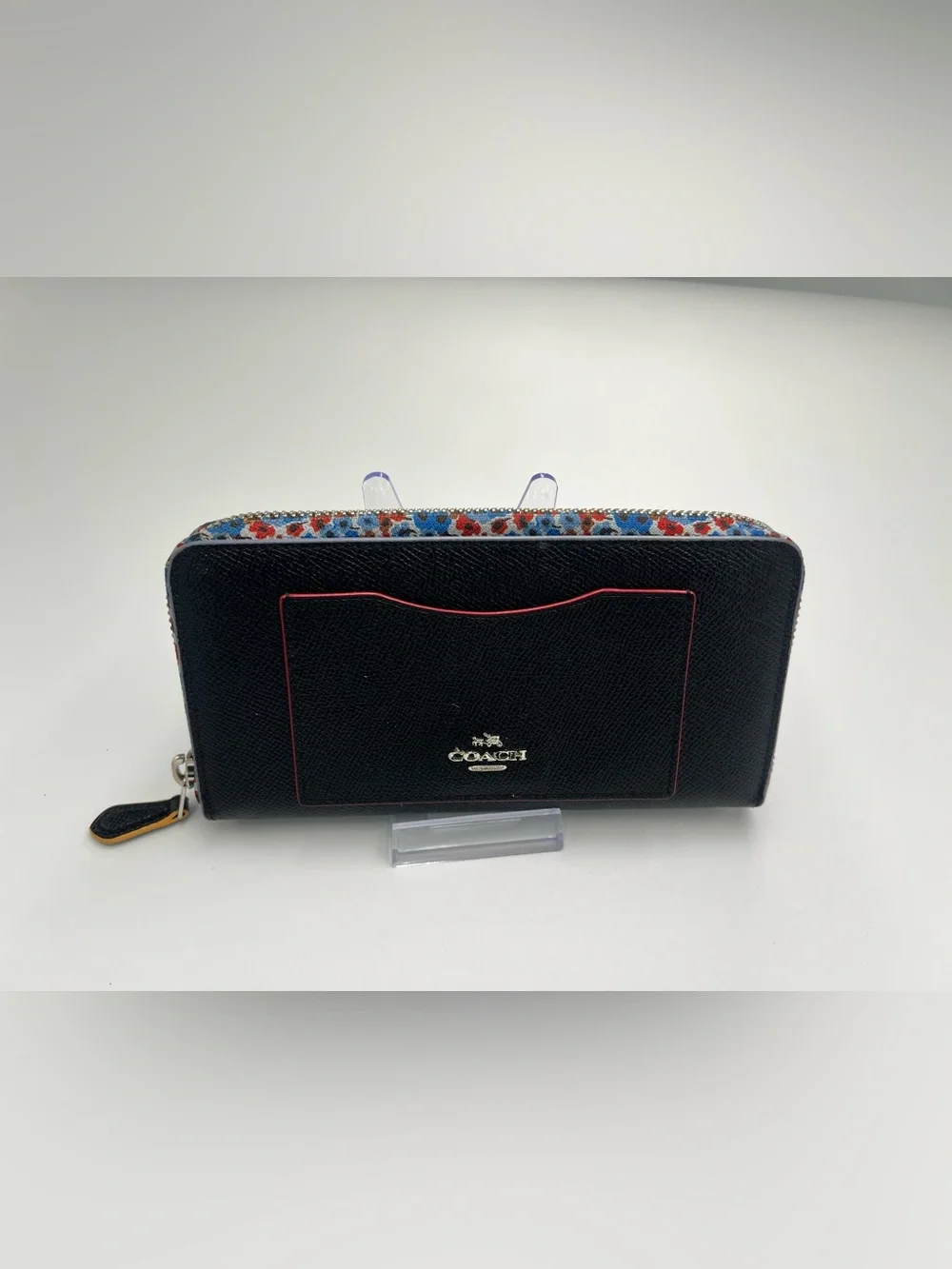 Coach Accordion Zip Wallet EUC